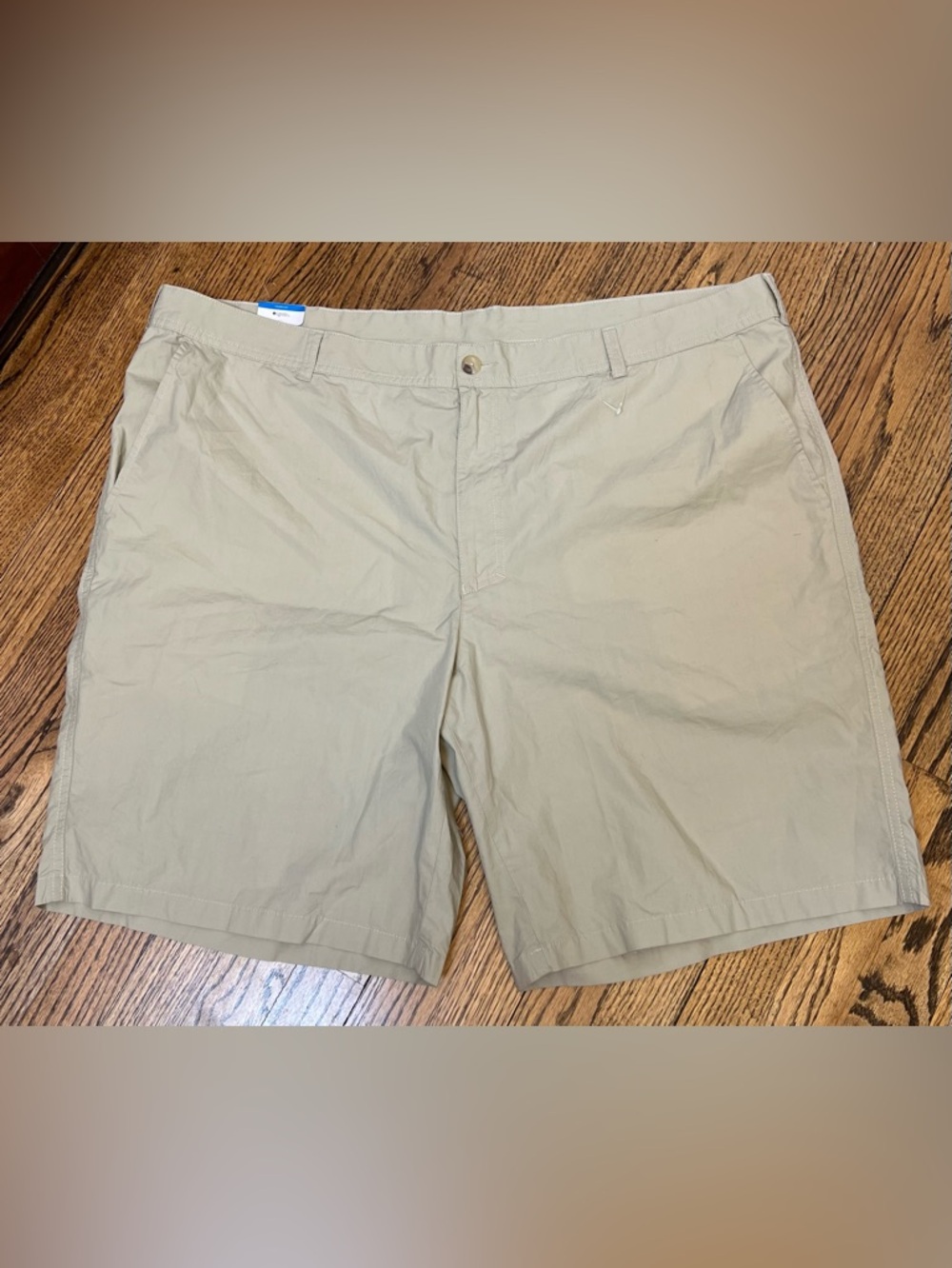 Columbia NWT Men's Size 46 Khaki Chino Shorts 10'' inseam Casual Summer Spring
